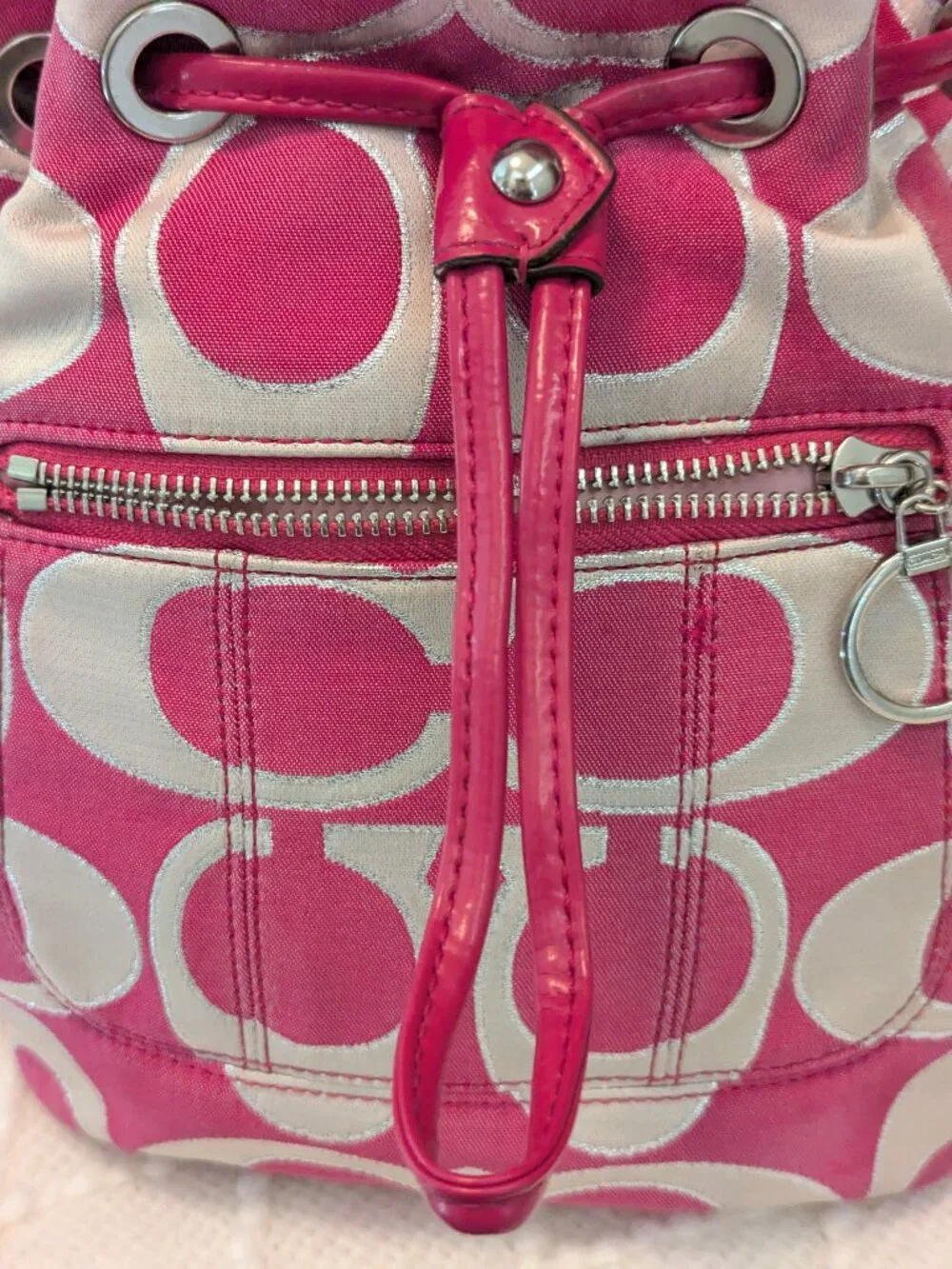 Coach Poppy Bucket Bag Medium Pink, Cream & Silver Good Drawstring